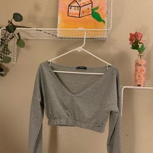 Long Sleeve Formfitting Cropped Sweatshirt